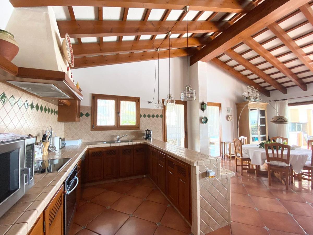 Villa Victoria Sa Caleta Exterior photo